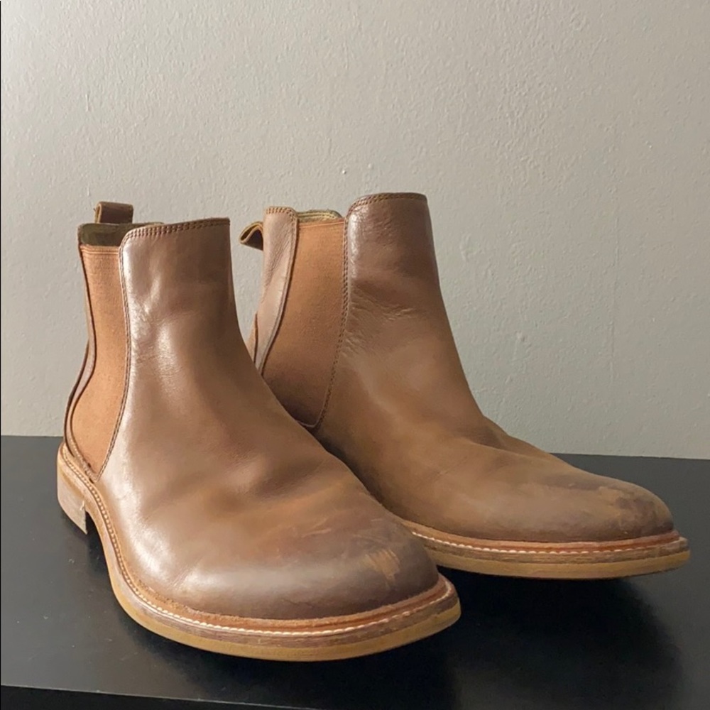 Leather UGG Chelsea boots